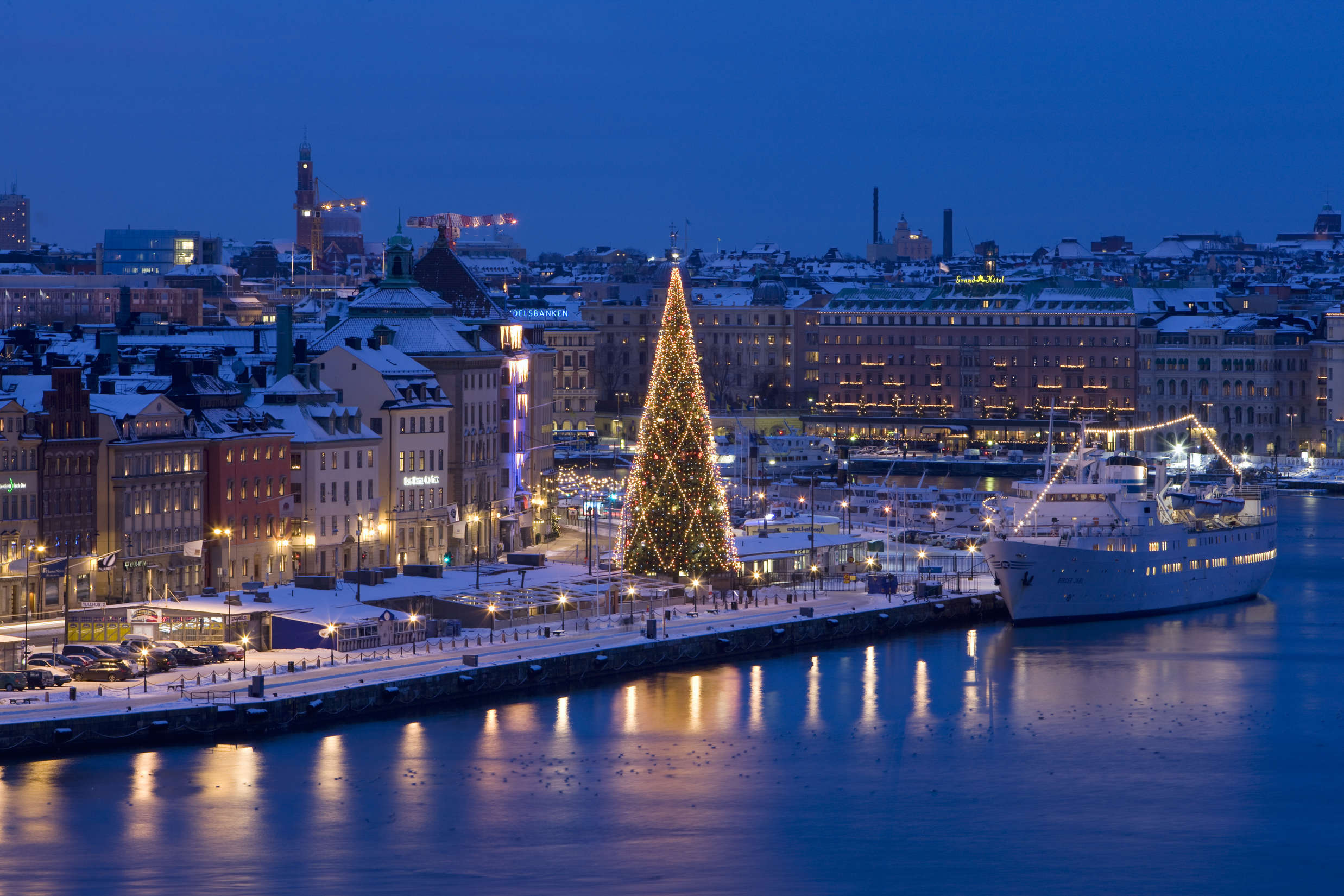 Wishing You Peace and Joy This Holiday Season